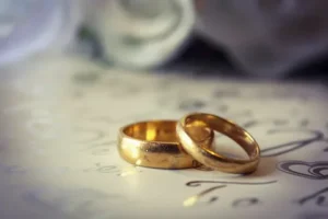 معاملة الزواج من أجنبية